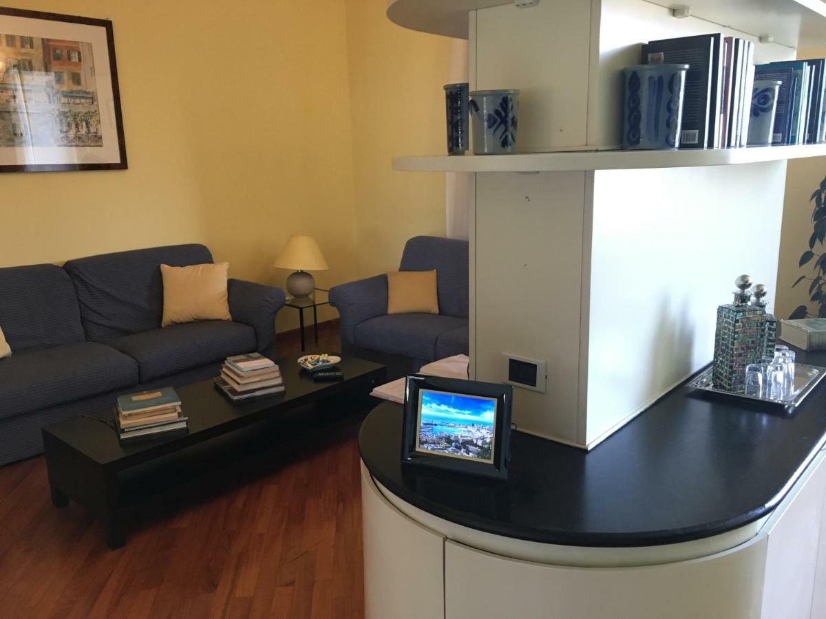 Apartamento Finestra Su Genova Exterior foto