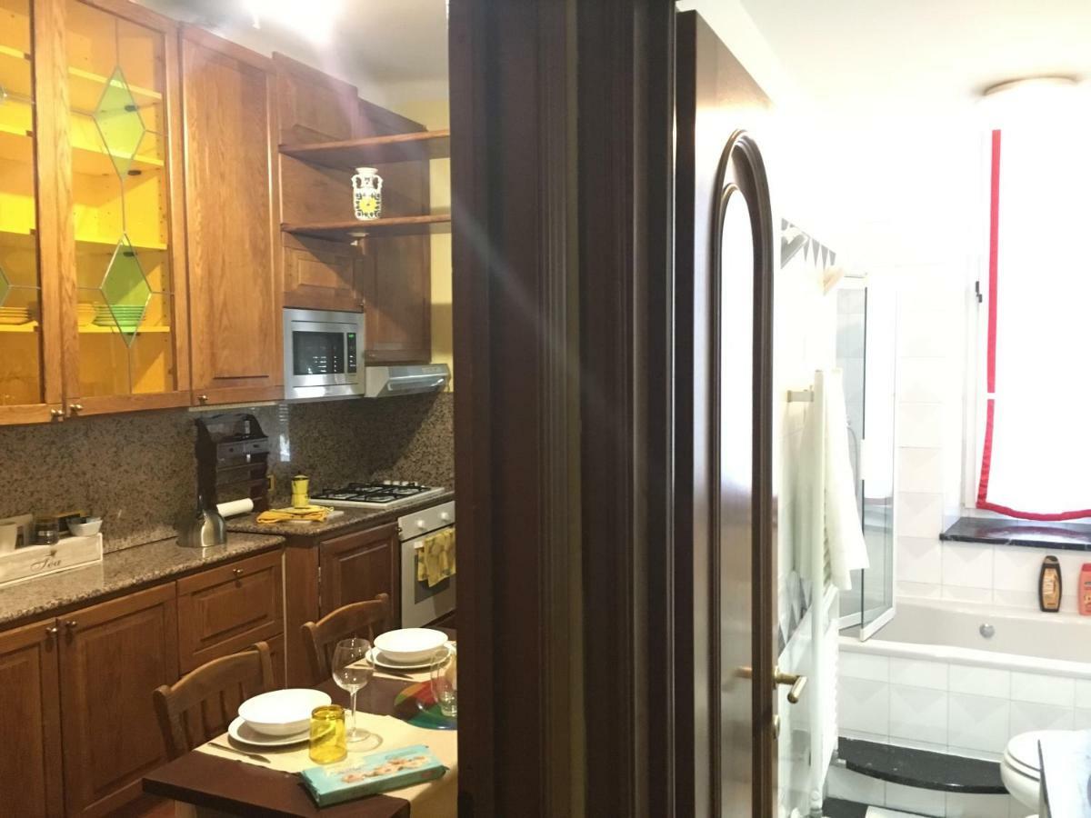 Apartamento Finestra Su Genova Exterior foto